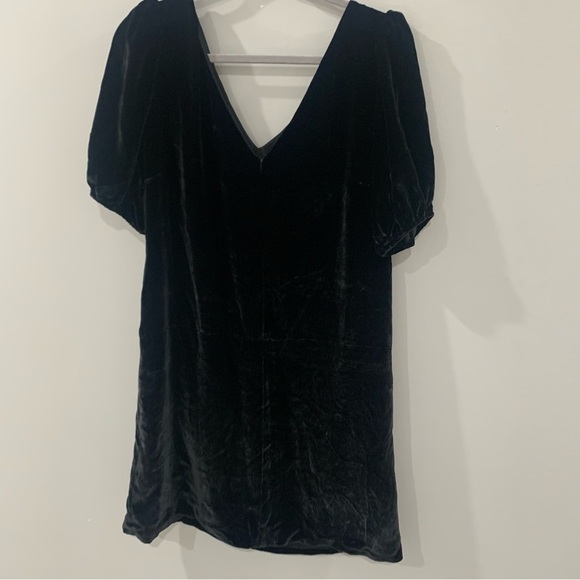 Emerson Fry Dress Elle Mini Puff Sleeve in Silk Velvet Black - Picture 2 of 4